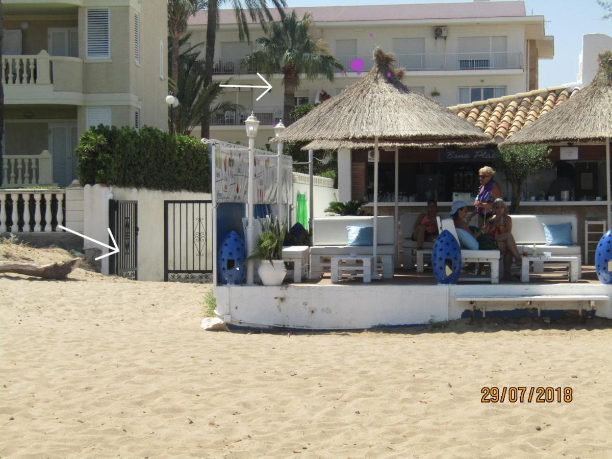 Planta Baja Primera Linea De Playa Las Marinas Con Acceso Al Mar Leilighet Denia Eksteriør bilde