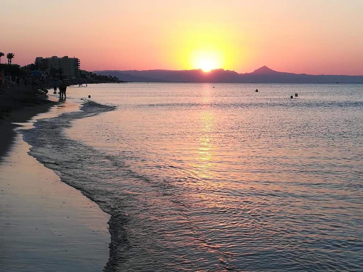 Planta Baja Primera Linea De Playa Las Marinas Con Acceso Al Mar Leilighet Denia Eksteriør bilde